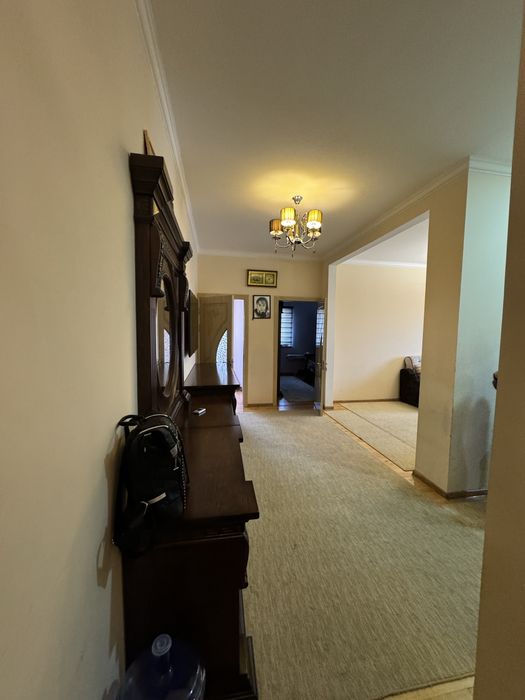 Чилонзор 10 кв 3/8/8 новостройка запчаст бозор