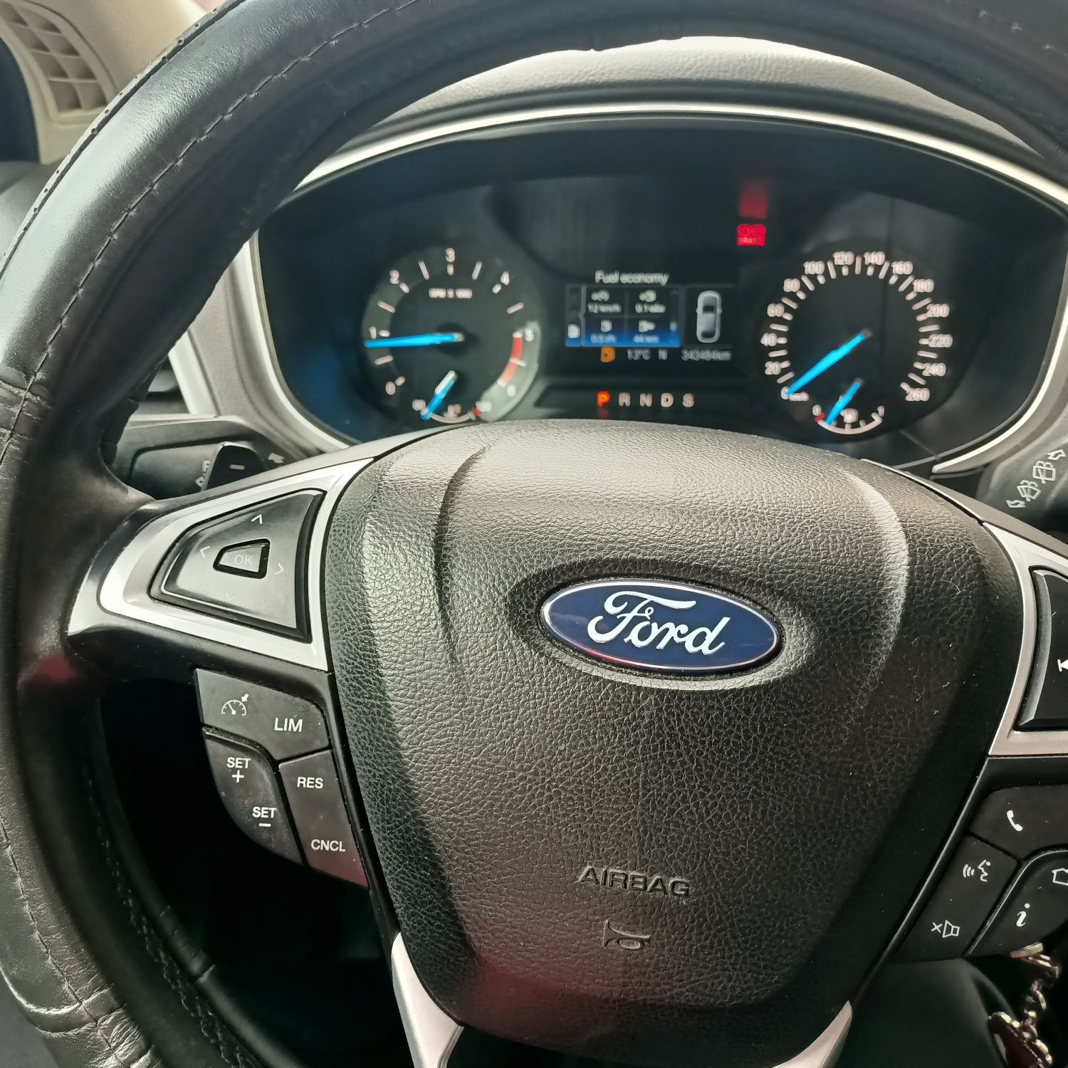 Vând Ford Mondeo mk5 automat