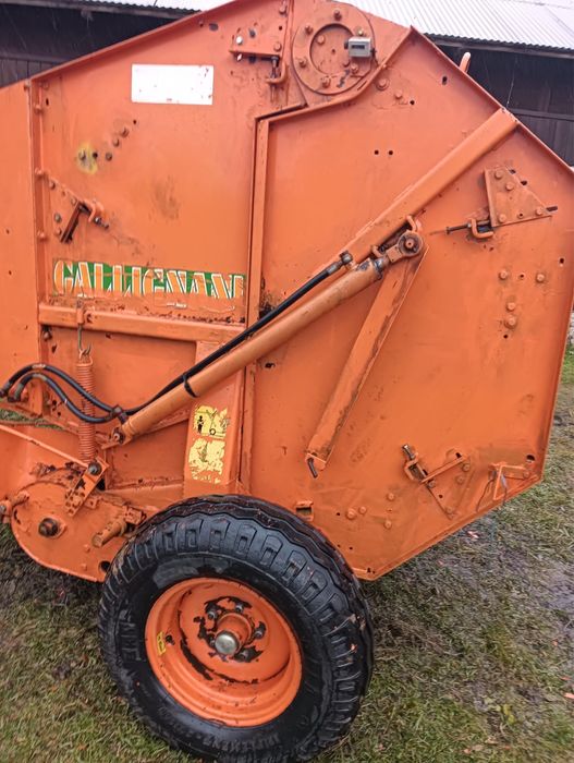 Presa de balotat rotunda