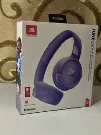 Продам наушники JBL