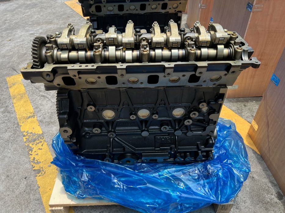 4hk1   Common Rail  Bloc