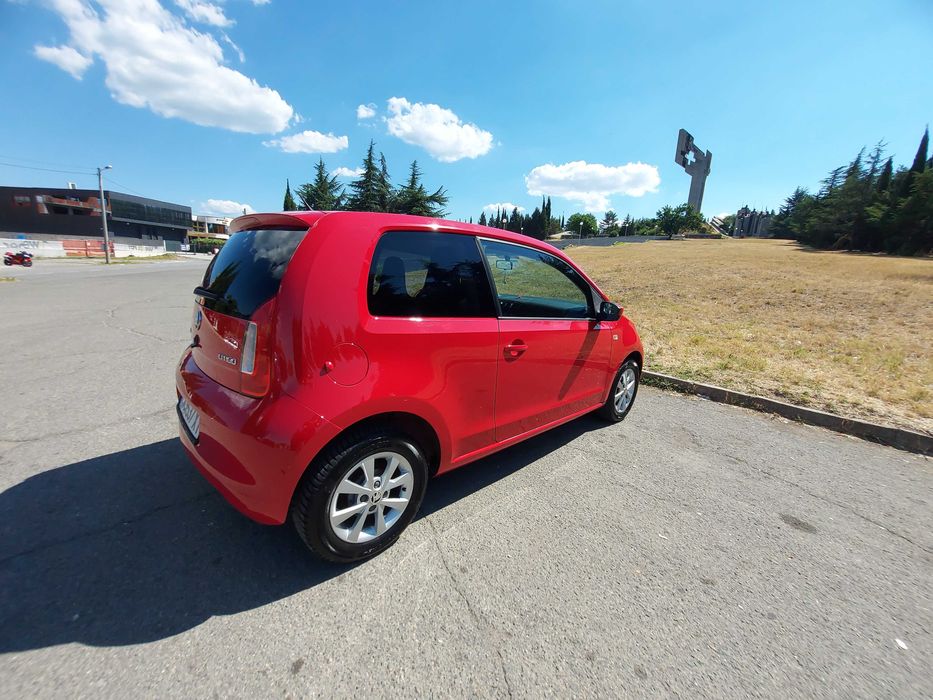 Продавам ШКОДА ситигоу 2014 АВТОМАТИК