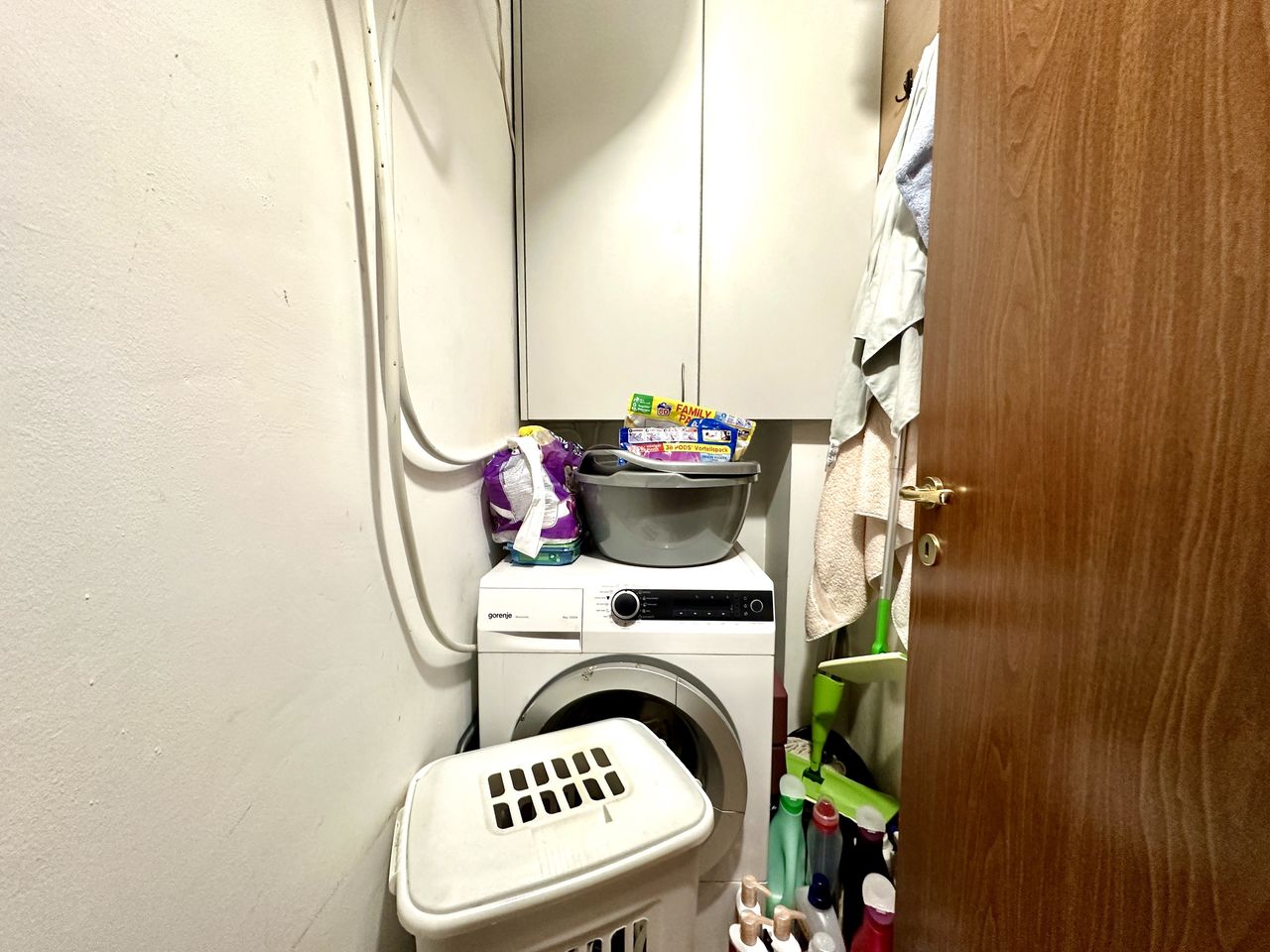 Продава се Тристаен апартамент в Велико Търново, Център - 88 кв.м за 1705 €/кв.м - Снимка #6