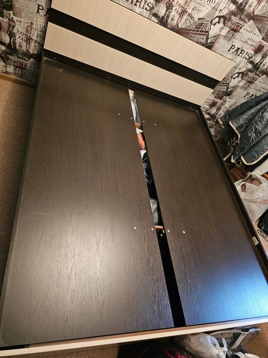 Кровать двуспальная