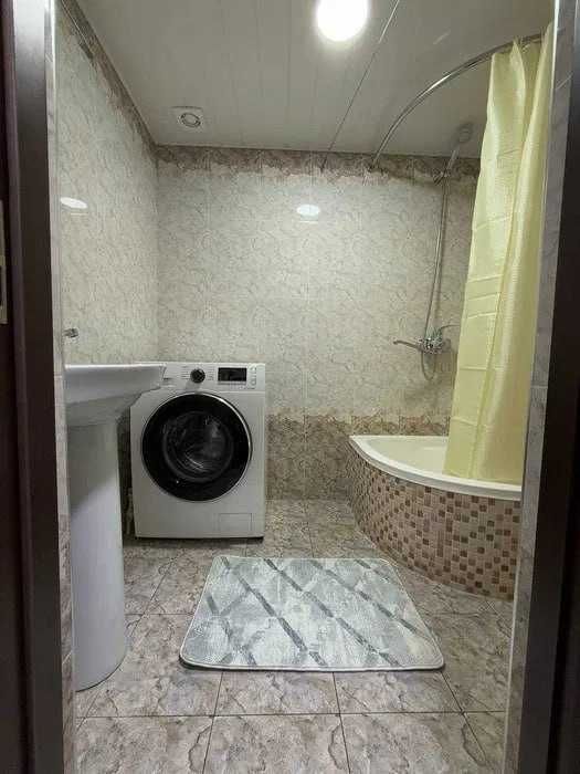 Buyuk ipak yoli metro  2 xonali uy ijaraga beriladi WZ
