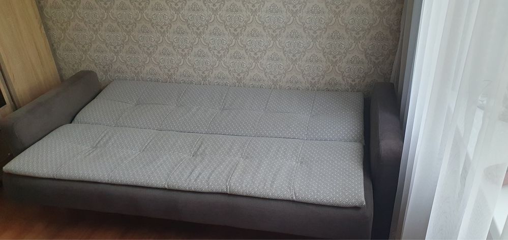 Протам раздвежной диван