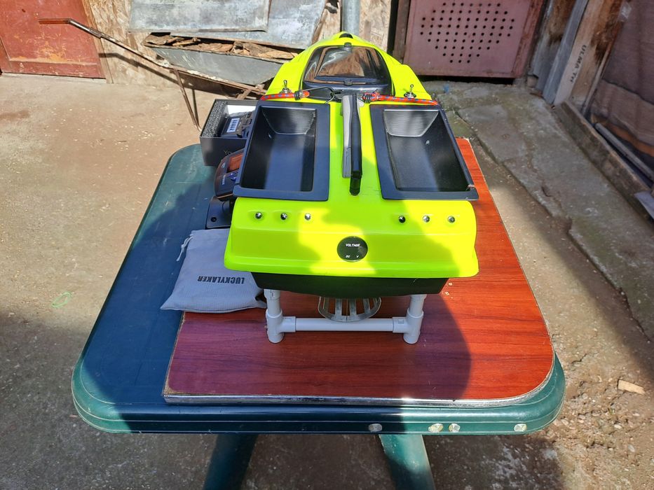 Vaporas Plantat cu Sonar