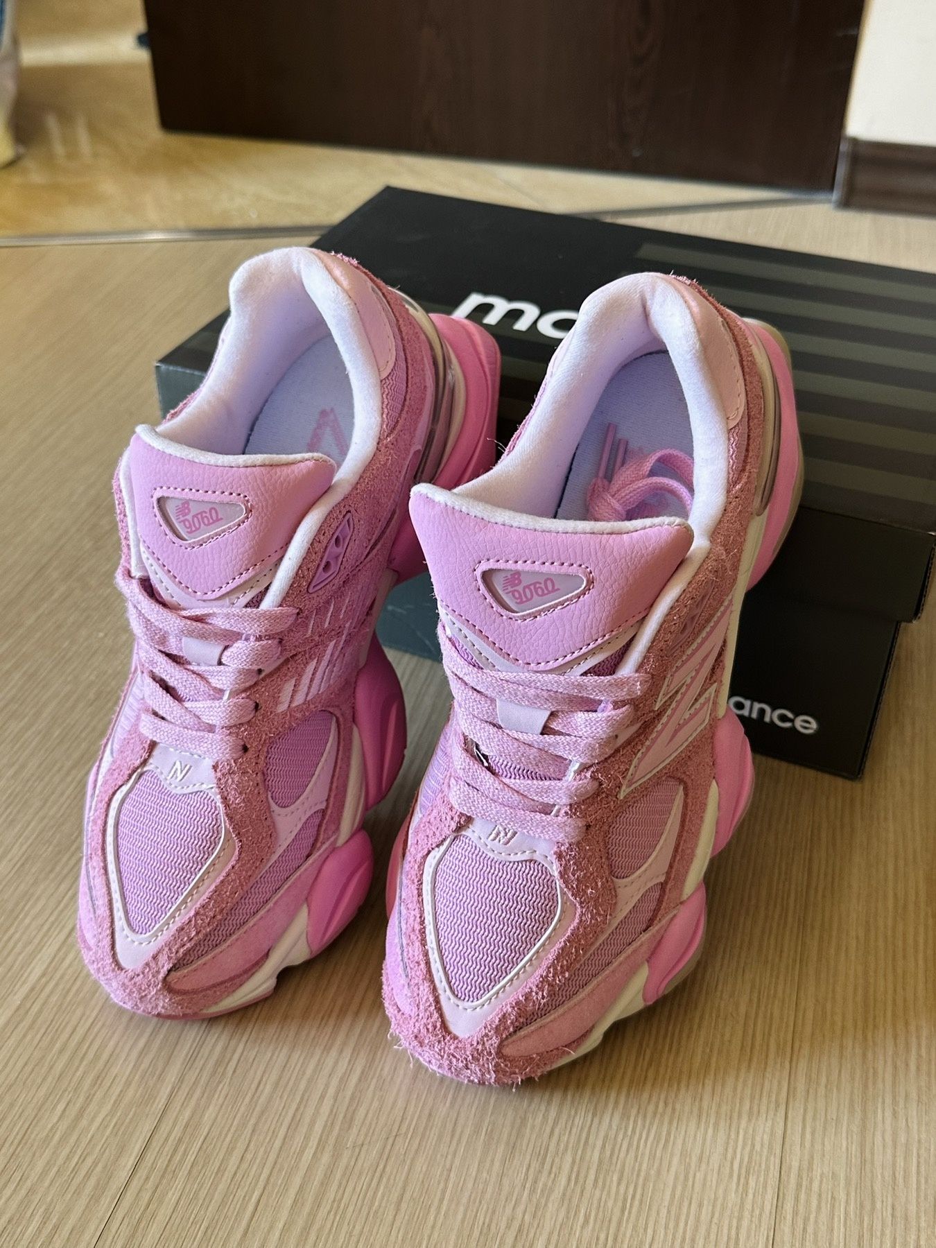 New Balance 9060 “Pink