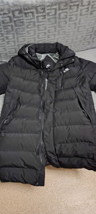 Продам зимнюю куртку, размер S