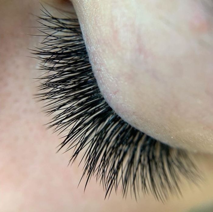 Требуются модели на бесплатное наращивание ресниц