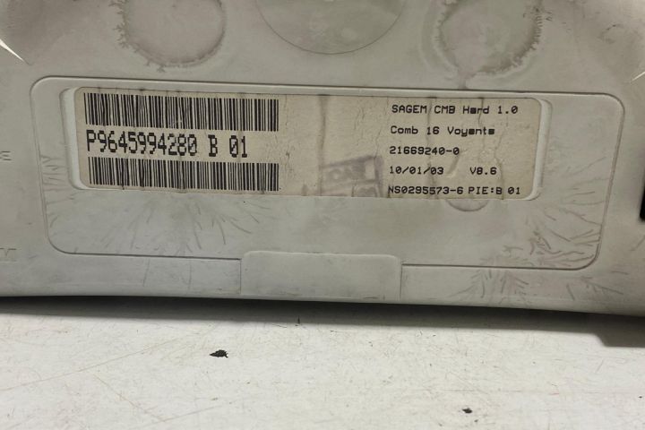 Ceas bord P9645994280 Citroen C3 prima generatie