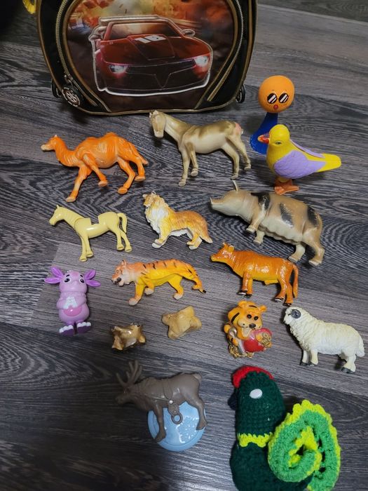 Продам игрушки все на фото 1000