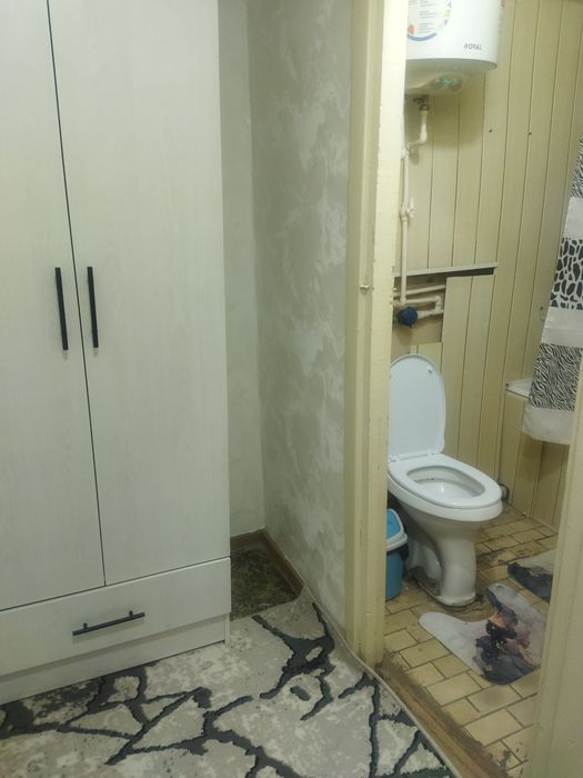 Vatniyda 1 xonali kvartira sotiladi yoki ijaraga betiladi beriladi.