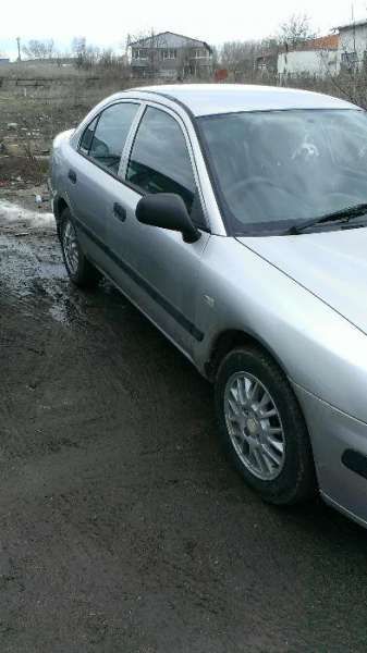 Mitsubishi Каризма 1.6 16 в 103к.с