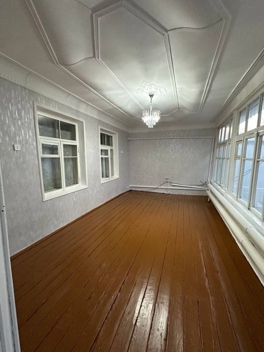 Uchastka koʻk saroy 45500$