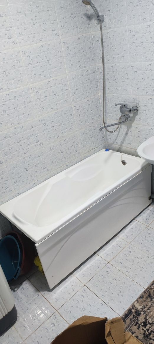 Kvartira srochna sotiladi
