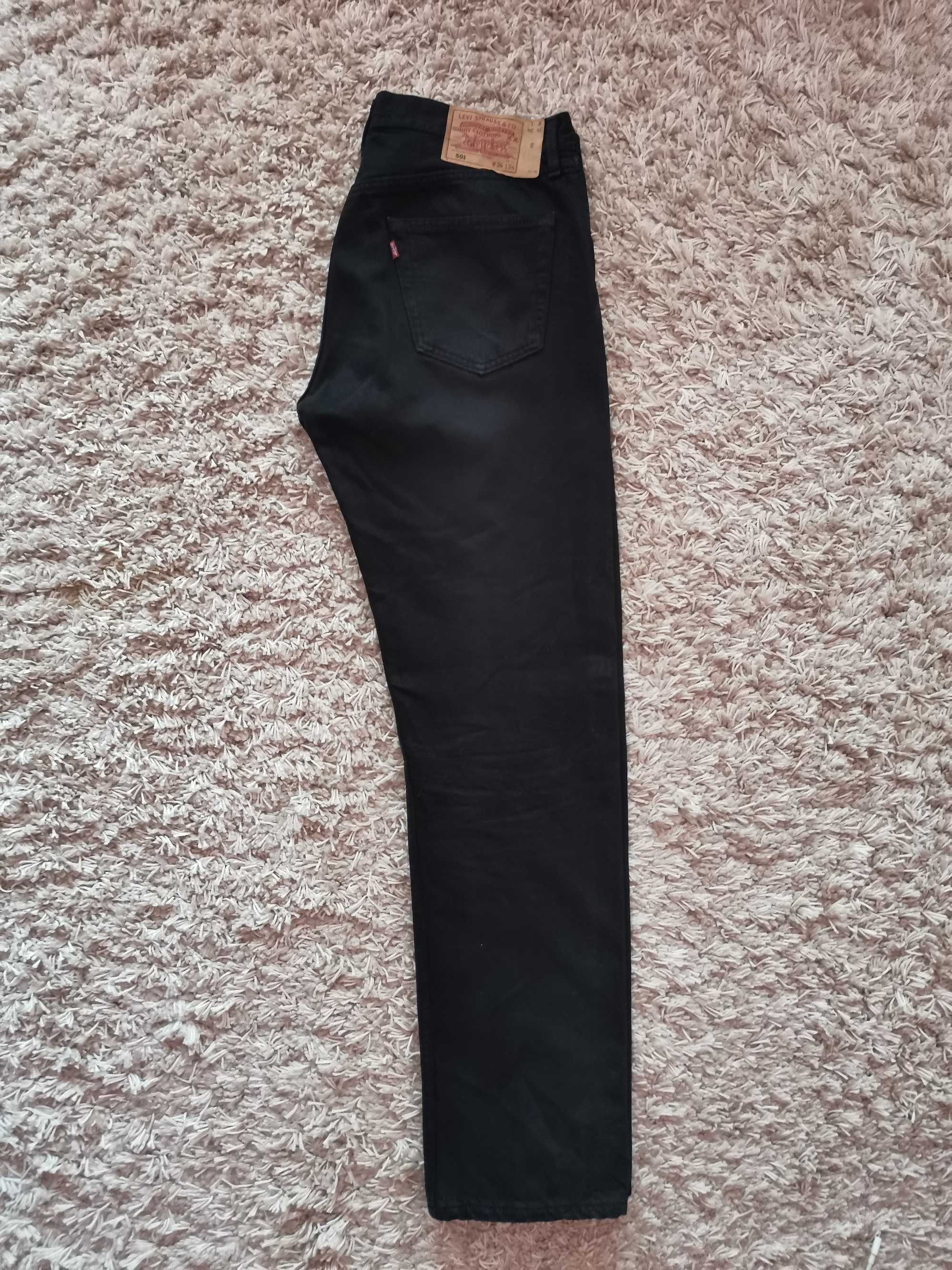 Отлични черни дънки Levis