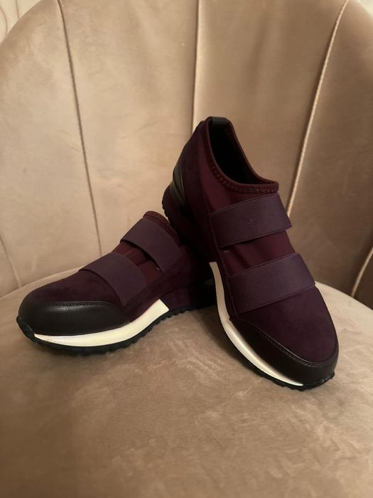 Кроссы новые! Цвет марсала