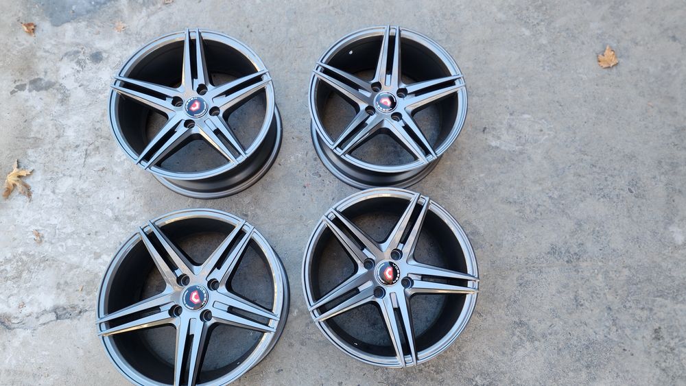 Продаются диски R 15 подходят на Нексия1,2,3,Спарк