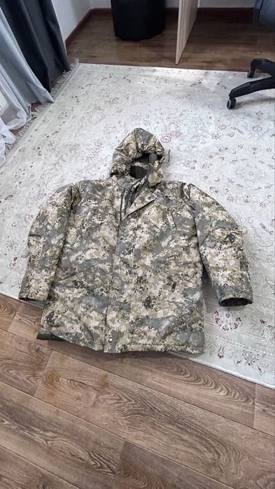 Бушлат + аяқ киім