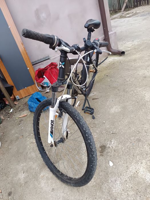 Bicicleta de vânzare