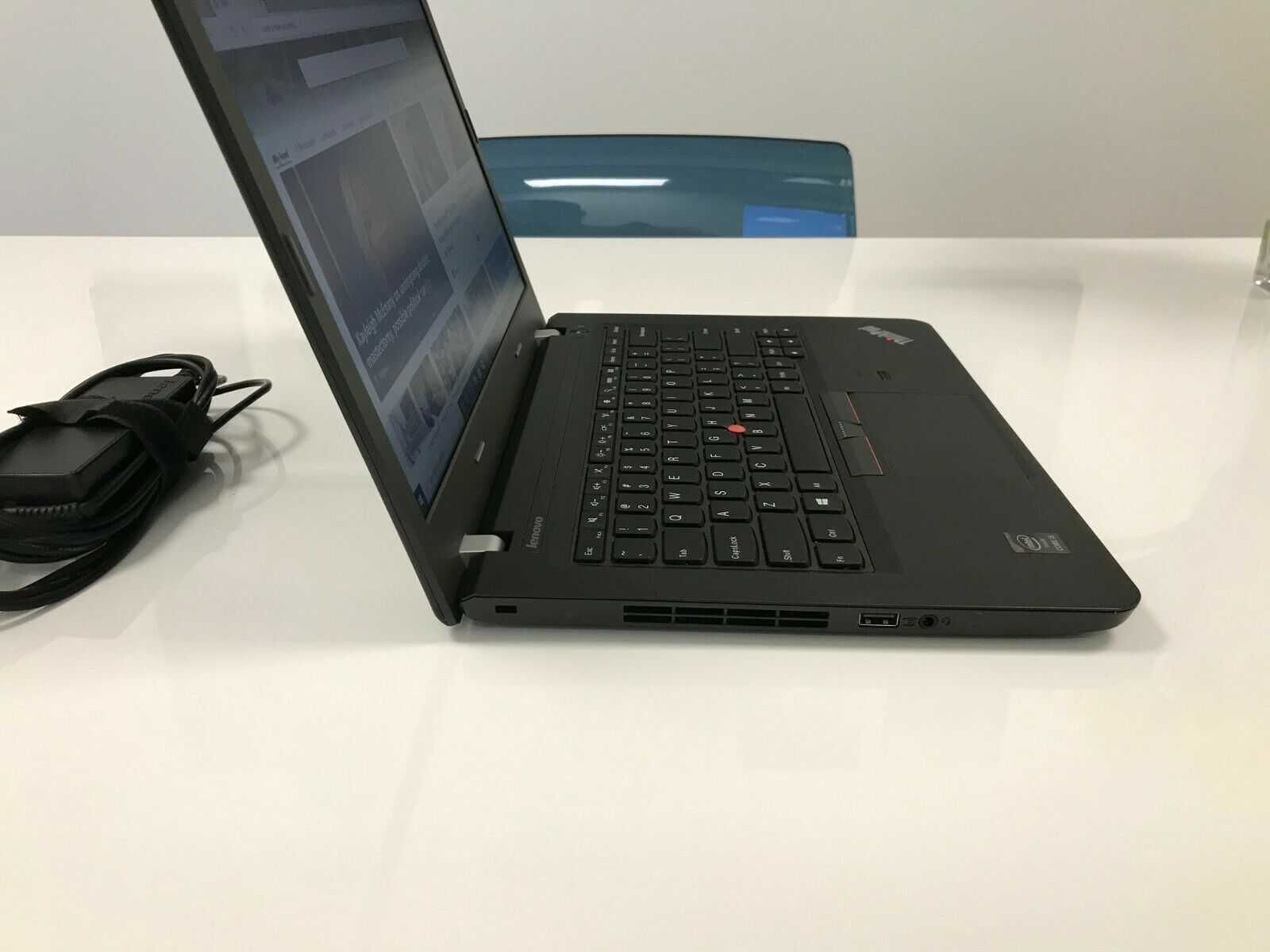 Лаптоп Lenovo E450 I3-5005U 8GB 128GB SSD 14 HD Windows 10