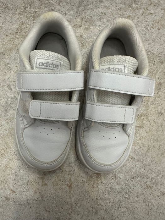 Adidasi copii, marime 26