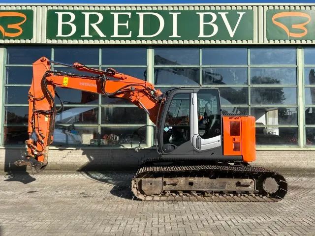 Hitachi ZX 135US-3 Excavator hitachi zx 135 us-3 cu triplu brat