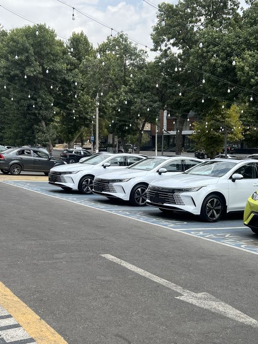 Byd va boshqa avtomobillarga detailing xizmatimizni takliff qilamiz