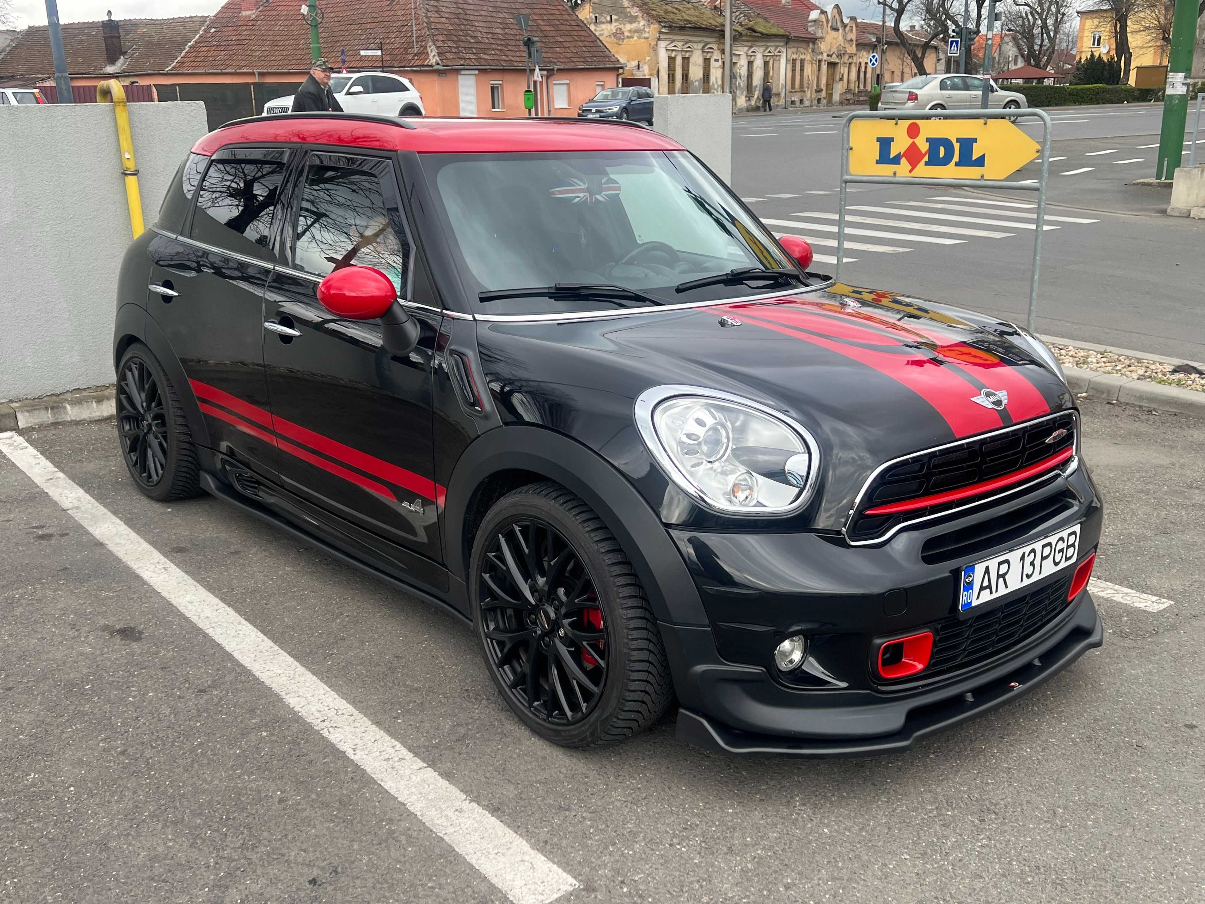 Vand Auto Mini Cooper countryman John works R 60