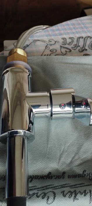 Смесител за кухня с гъвкава лебетка