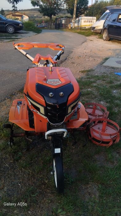 Vând motocultor ruris 7.5 cai