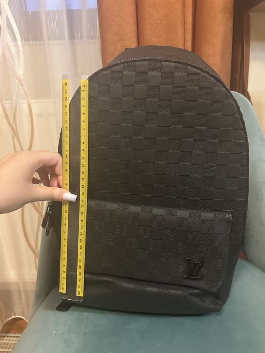 Ghiozdan Louis Vuitton