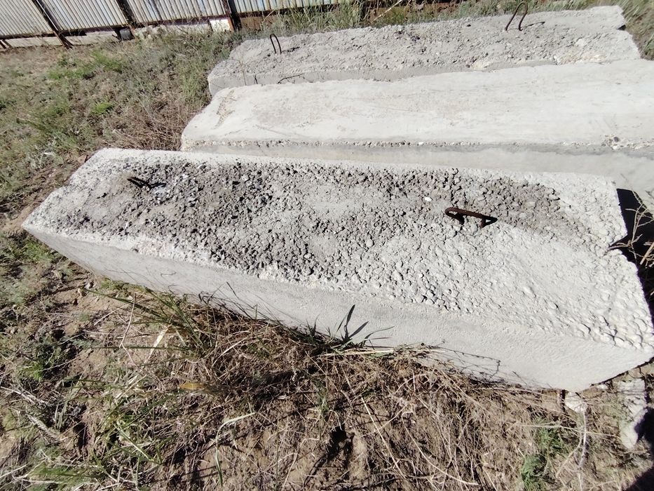 Продам фундаментные блоки бетонные плиты и тележки