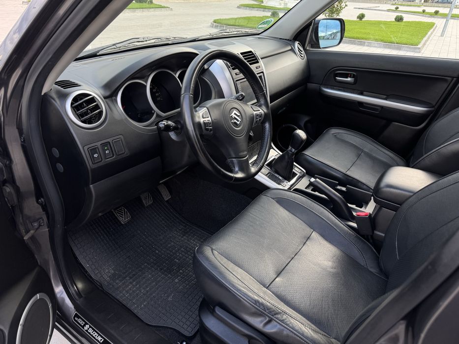 Suzuki grand vitara 2012 1.9ddis 129cp 4x4 adus din Germania