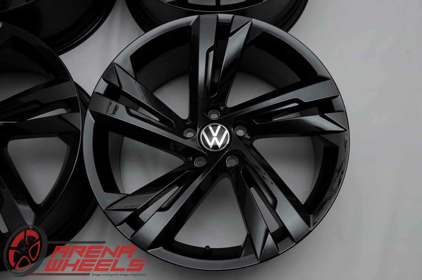 Jante Noi 19 inch Originale VW Tiguan 5NA R19 ET38 Valencia