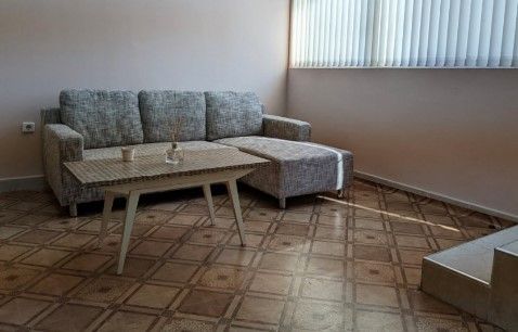 Продава се Едностаен апартамент в София, Център - 28 кв.м за 2572 €/кв.м - Снимка #1