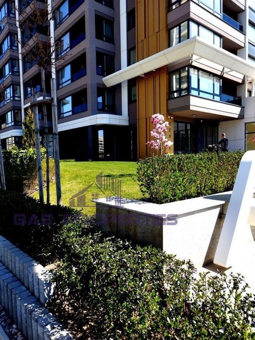 Продава се Тристаен апартамент в София, Дружба 2 - 111 кв.м за 2850 €/кв.м - Снимка #4