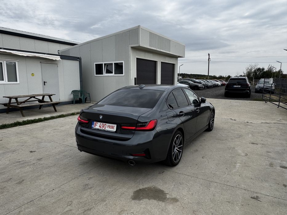 Bmw 2021 Faruri Laser/Harman Kardon/navi mare/scaune incalzite sport