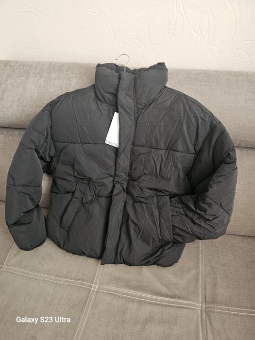 Оригинално ново яке Bershka
