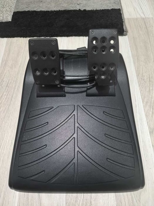 Volan+Pedale Logitech