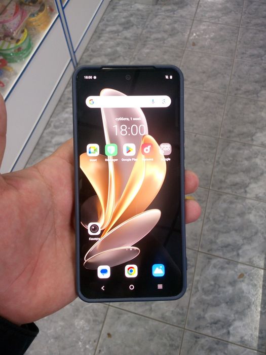 Продам телефон Vivo v29e 5G 8/256 состояние отличное