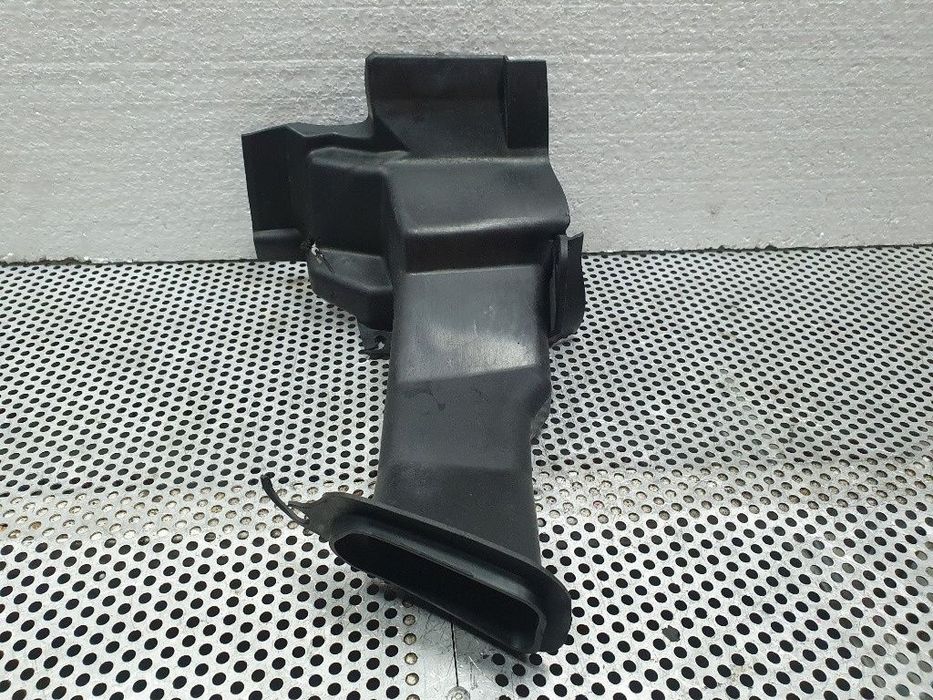 Furtun de scurgere a apei dreapta BMW 3 V E90 2004 - 2012 320 d N47 D20 C 64316925978-08
