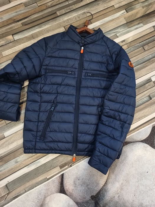 Олекотено зимно яке, оригинално; якето е като ново; реалната цена е в