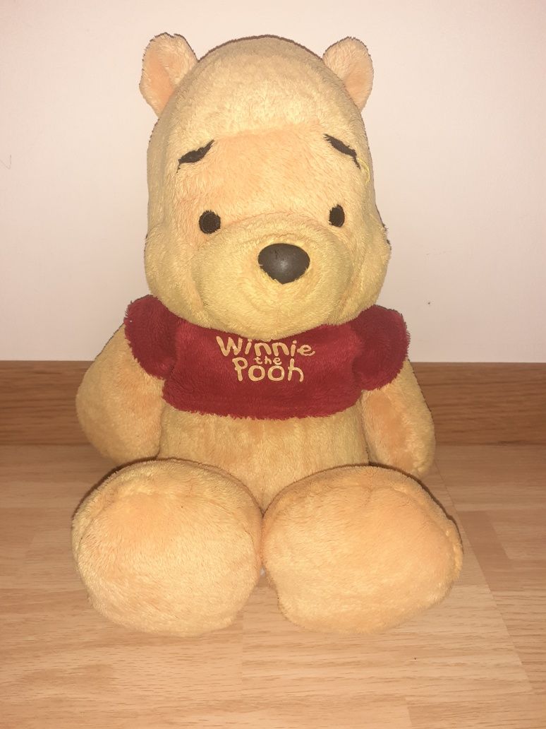 Vând Winney the pooh