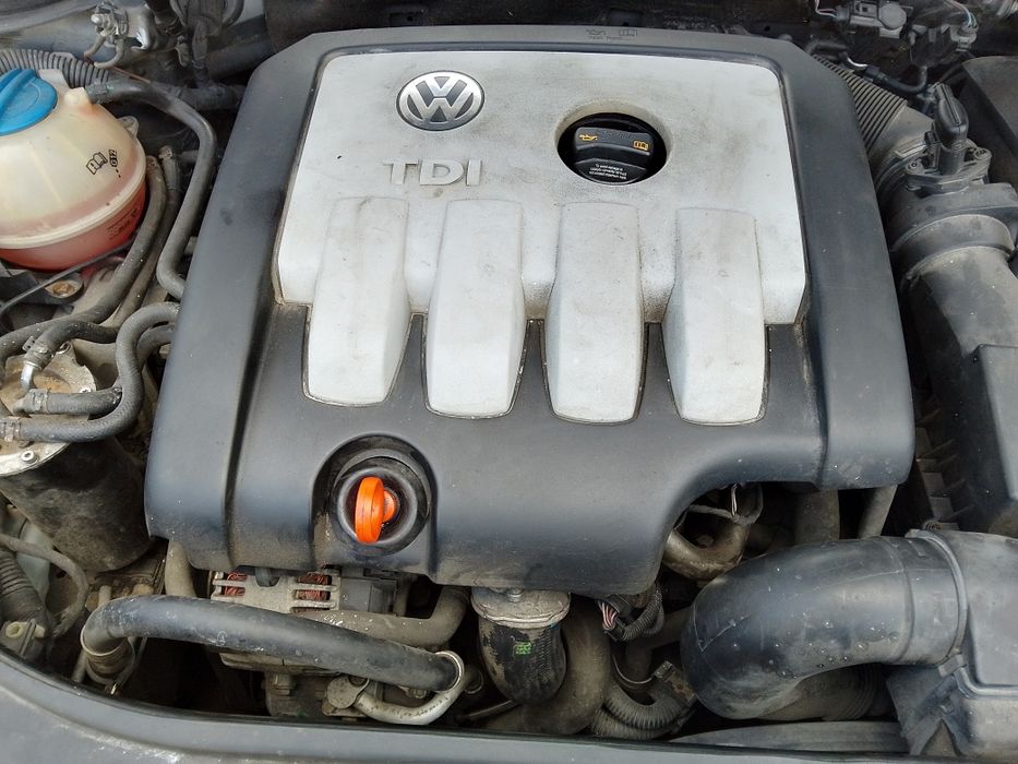 Motor complet fara anexe vw passat b6 cod BKP
