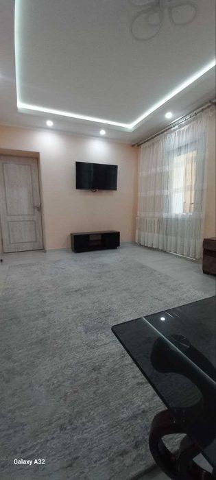 Продается квартира, 2/4/4 Дархан Новомосковская, с новым евроремонтом