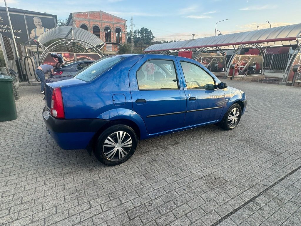 Vând Logan 1.4mpi