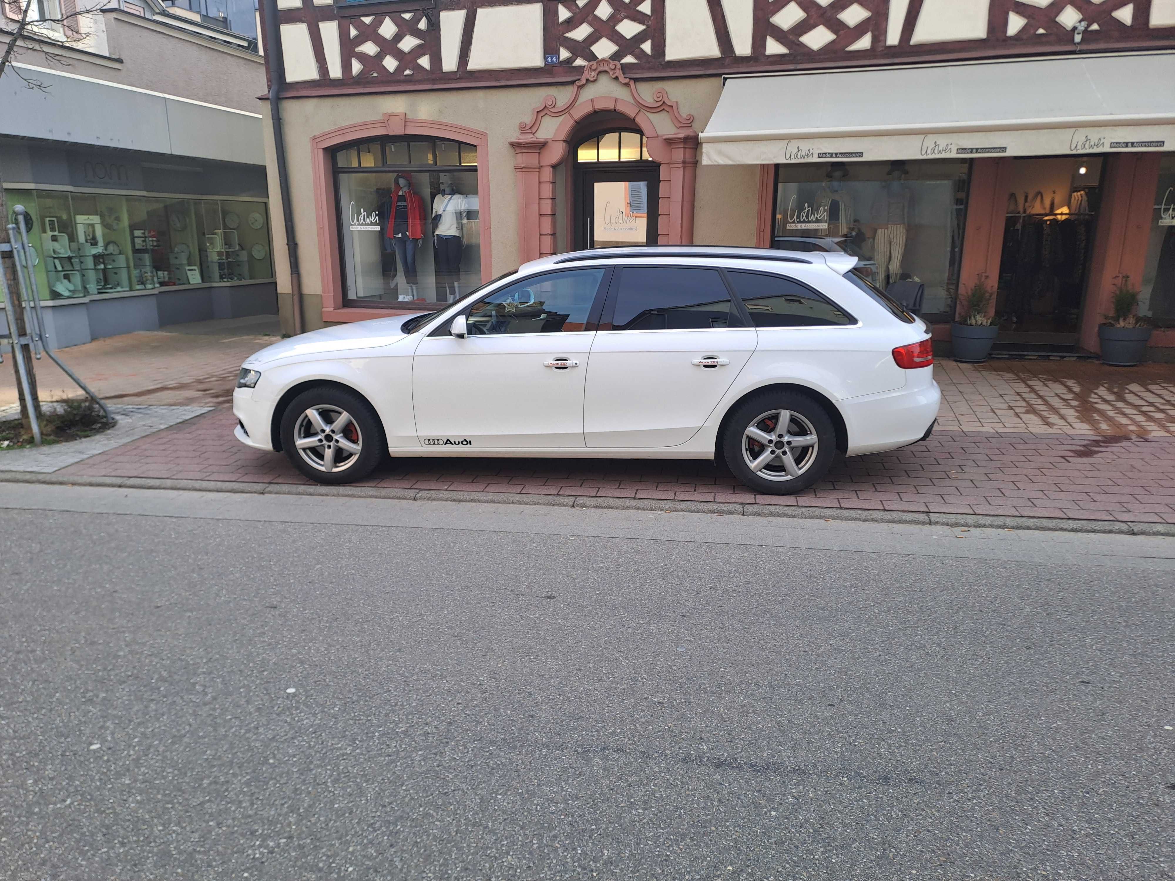 Audi A4 B8 Avant