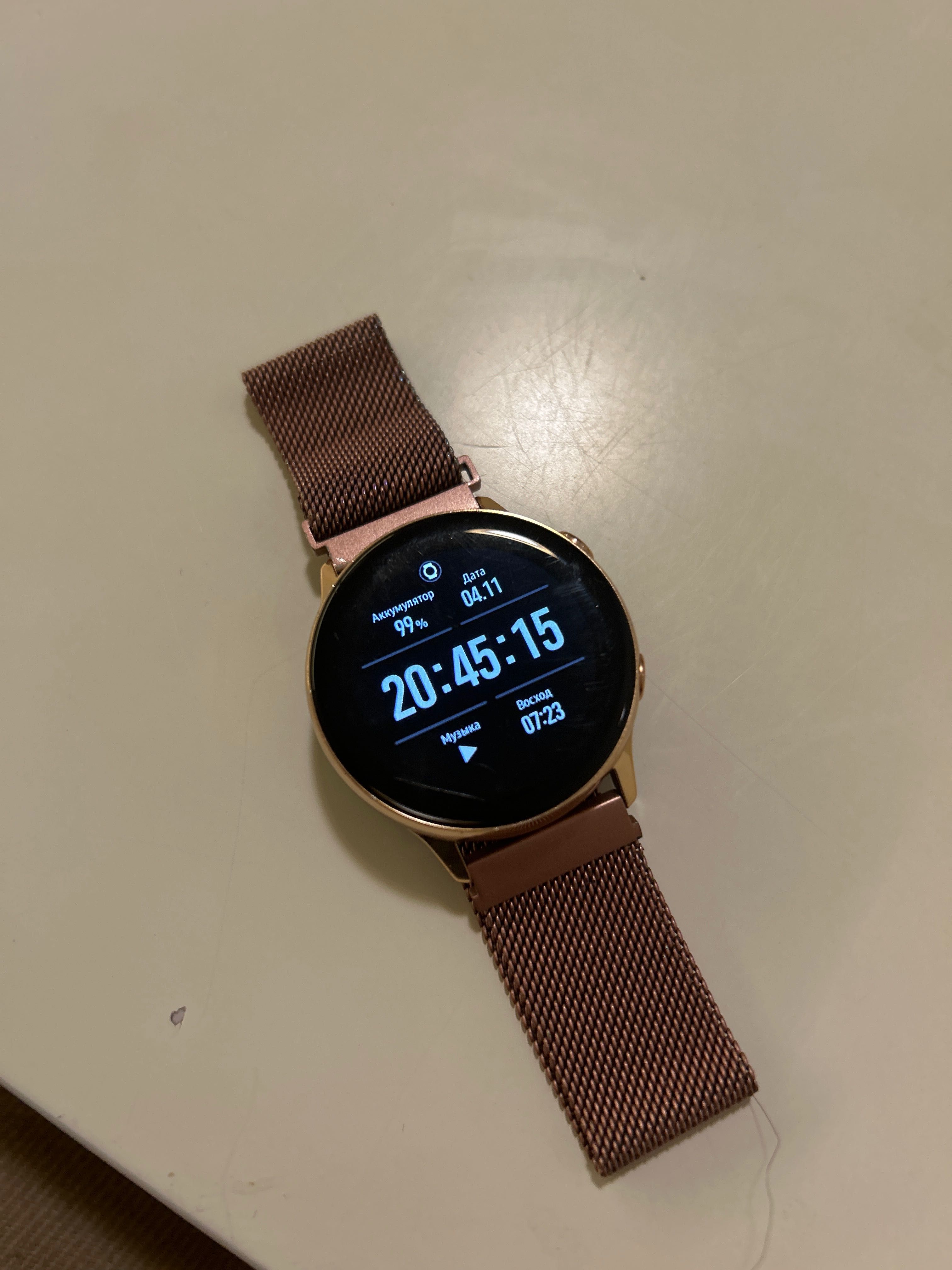 Samsung Watch часы